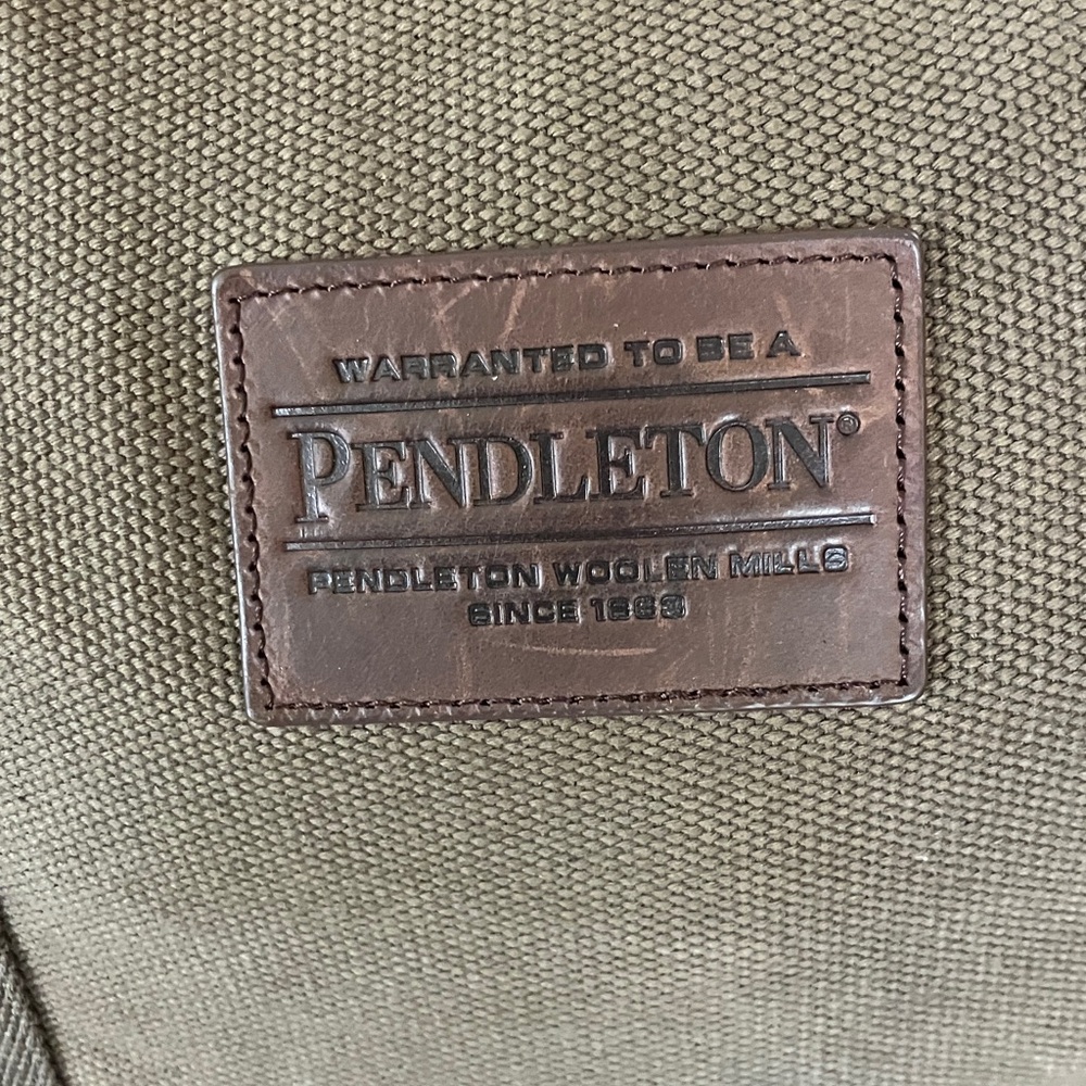 Pendleton Weekender Bag - image 4